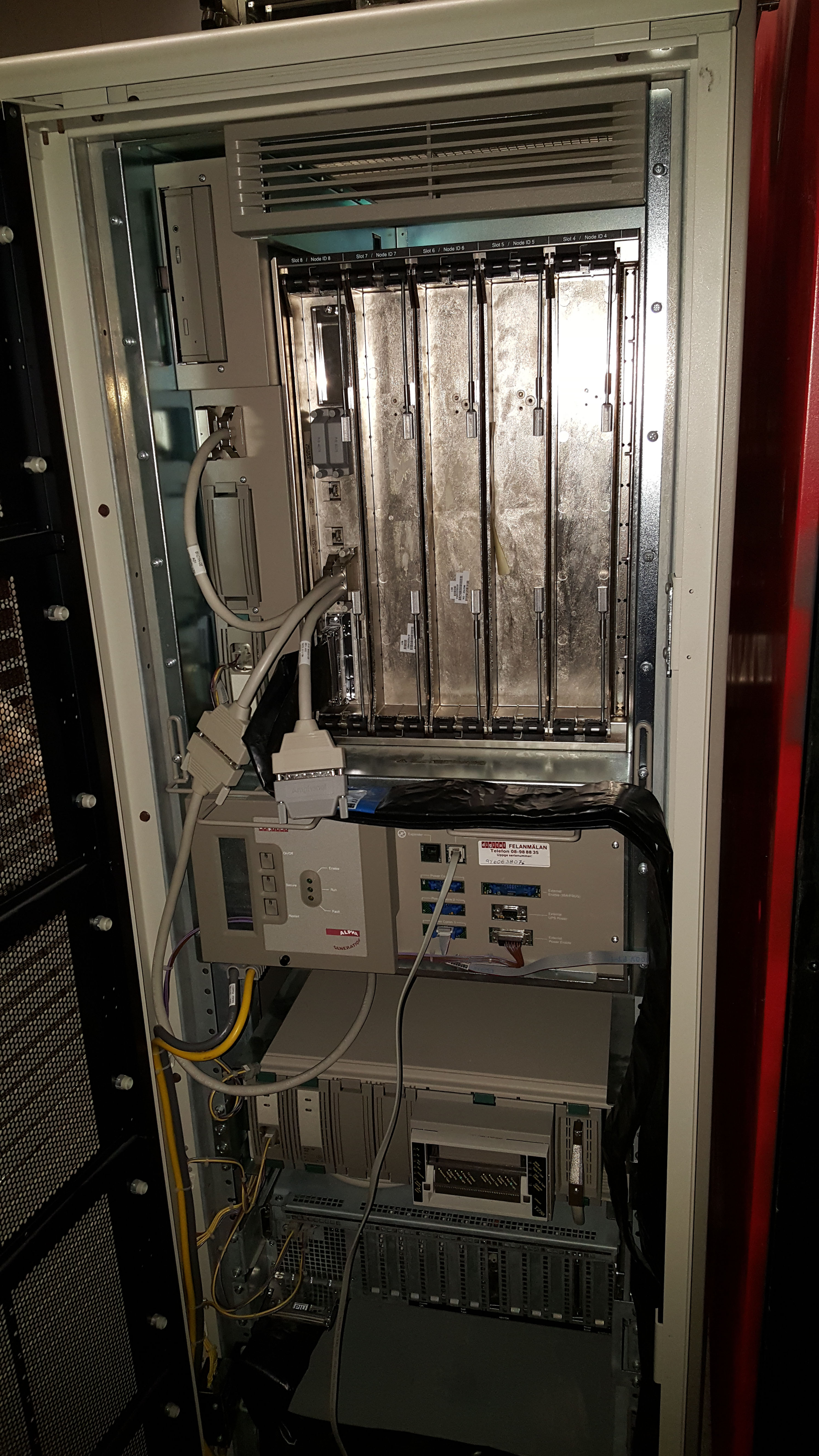AlphaServer 8200: 8200 h